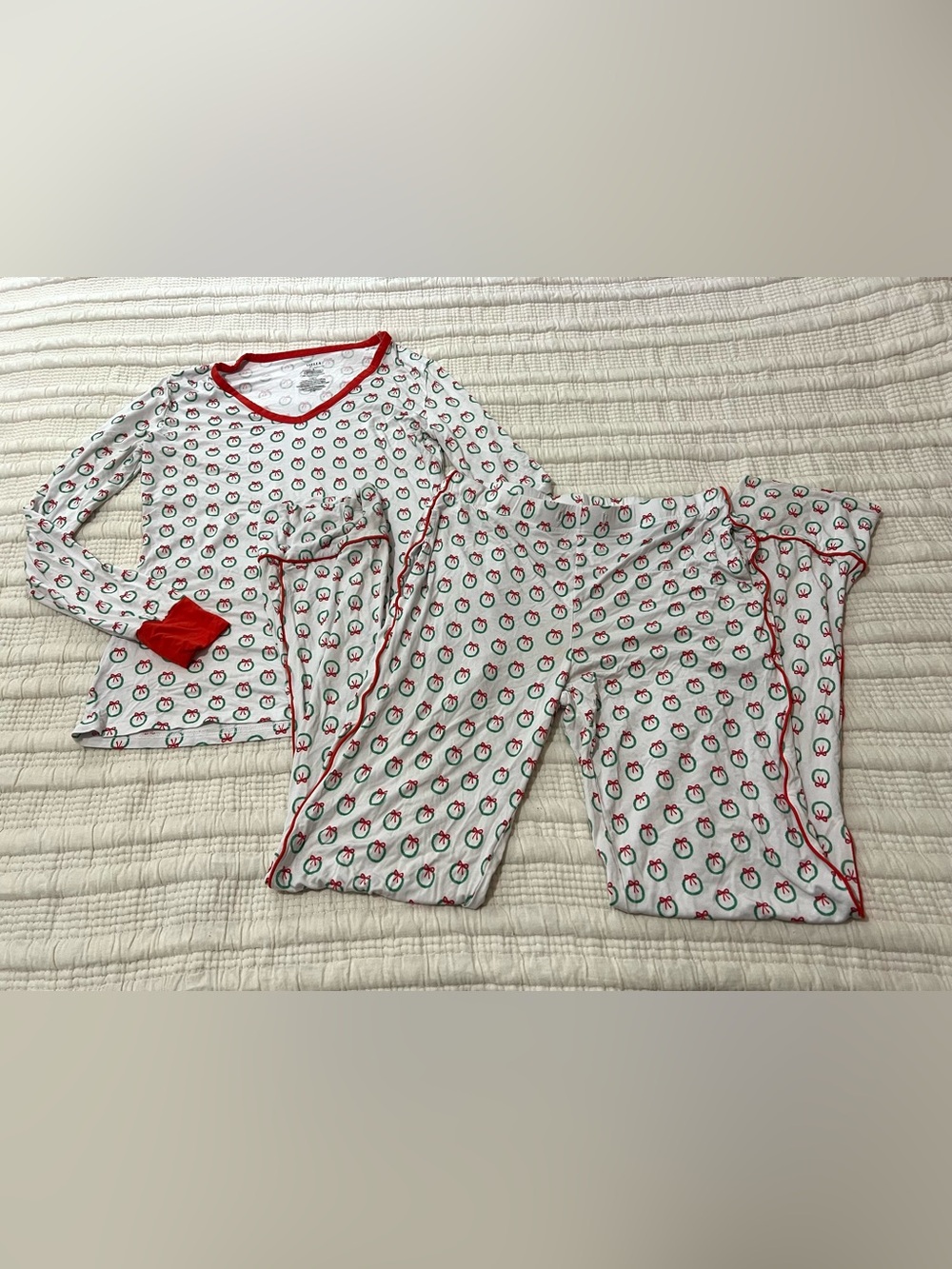 Luella Lane Christmas Wreath Pajama Set Two Piece Red Green Women's Size XL